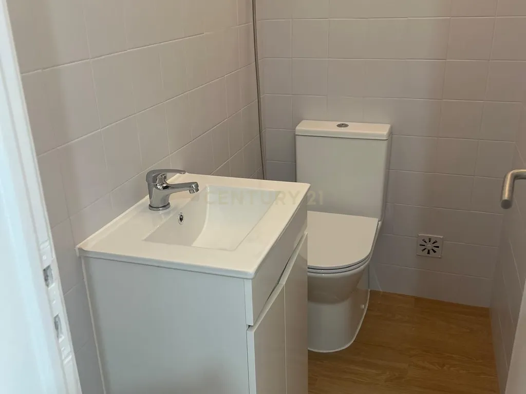 Apartamento T3 para arrendamento em Torre da Marinha, Seixal - Image 15