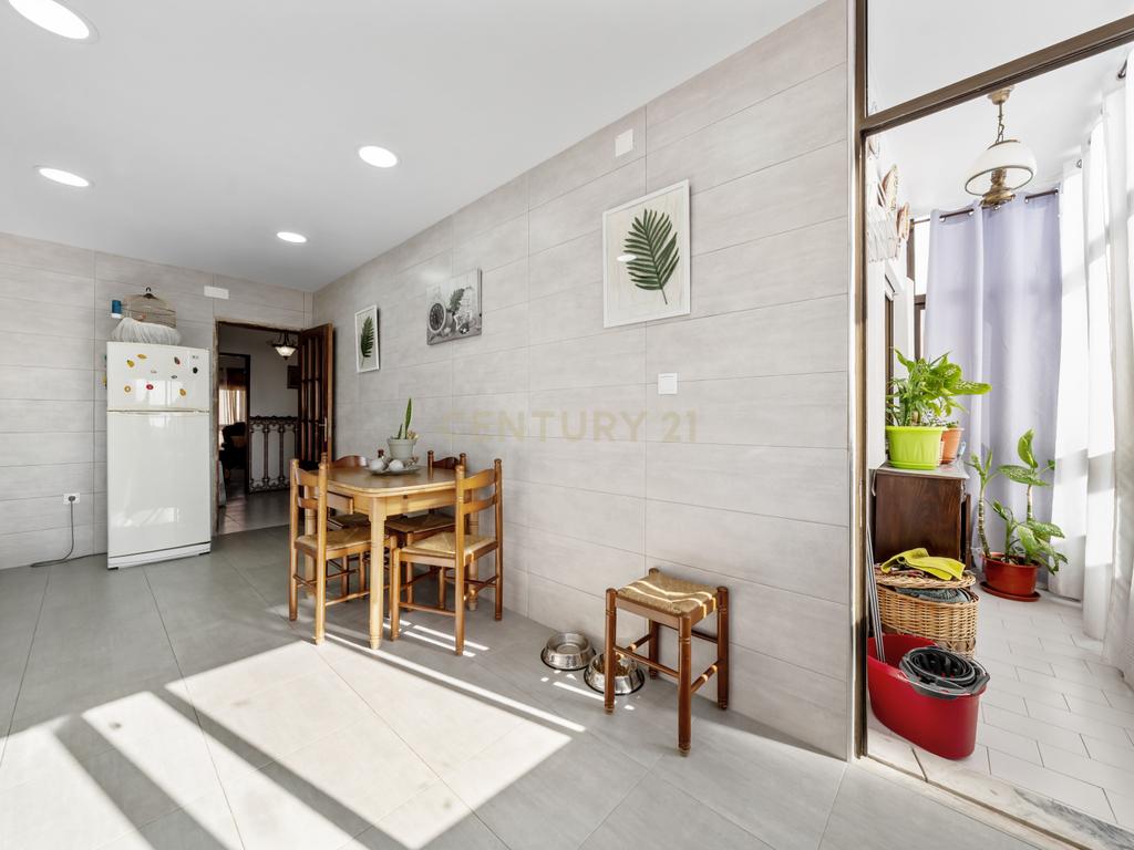 Apartamento de 4 assoalhadas Baixa da Banheira - Image 5