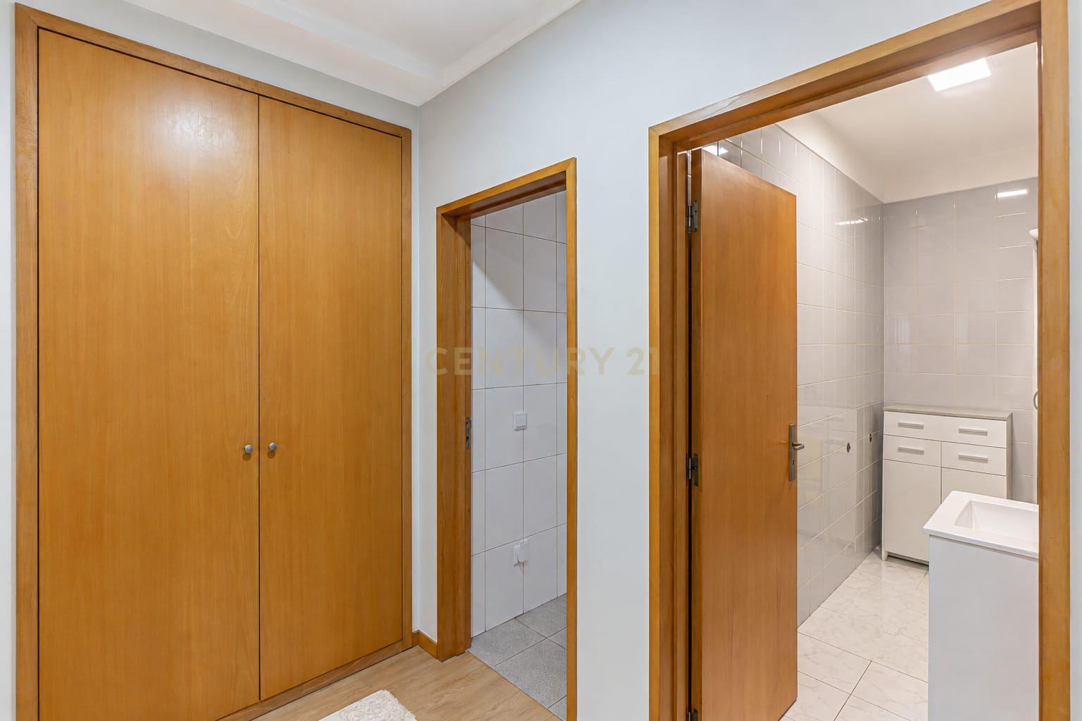 Fotografia 9 de T2 EM ERMESINDE — 106 m², ÁREAS EXTRAORDINÁRIAS E QUALIDADE IMPECÁVEL