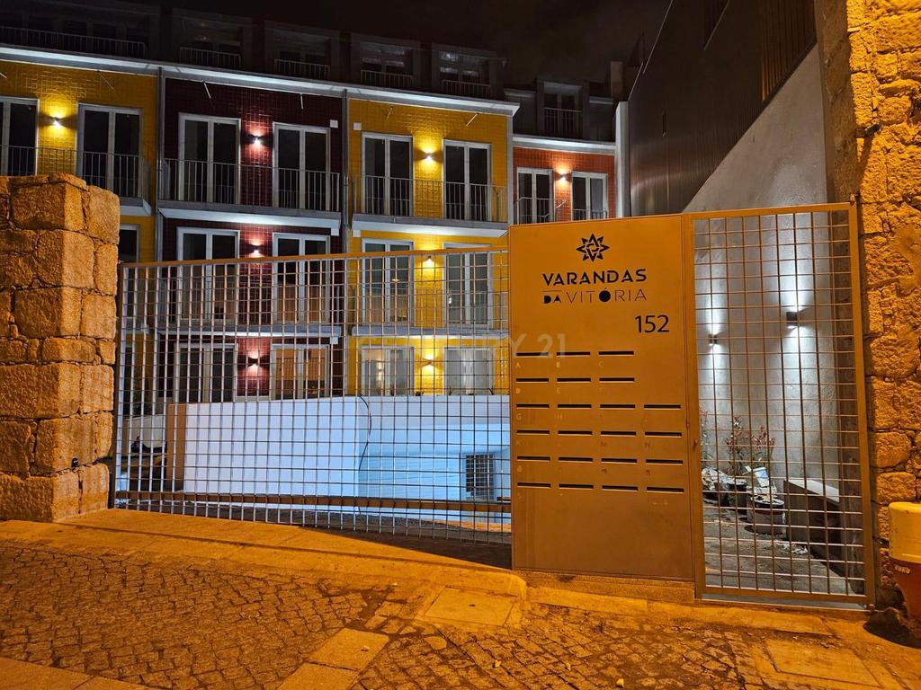 T1 mobilado e equipado ao Hospital Santo António - Image 5
