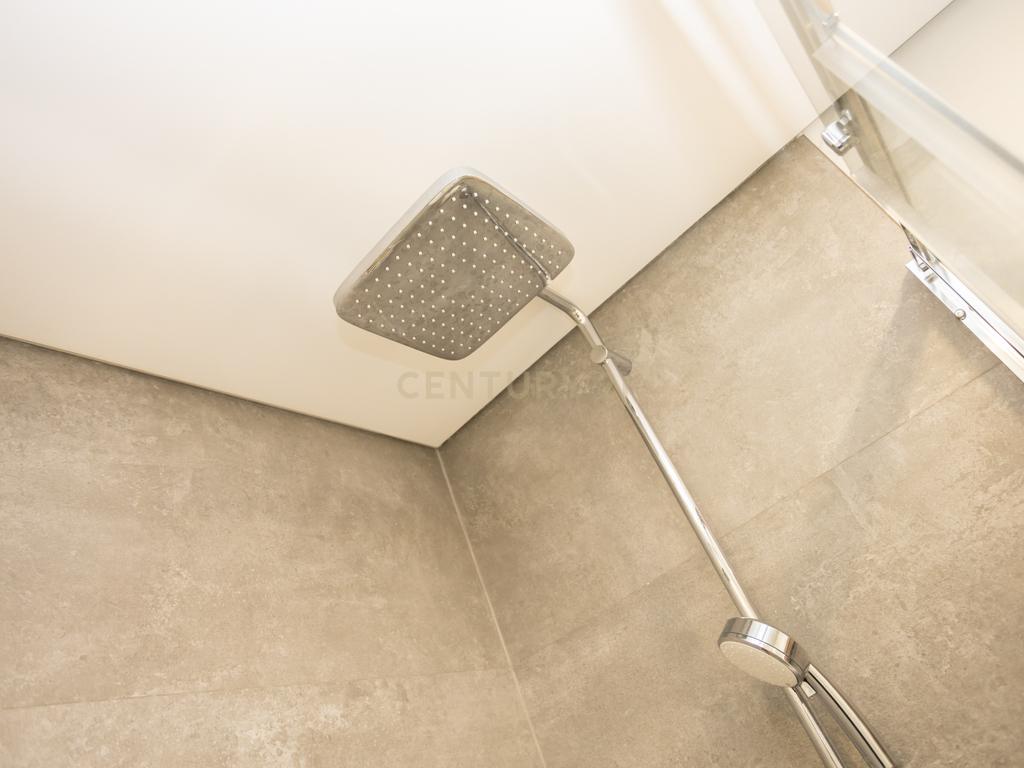 Apartamento T3 Remodelado | Bairro Novo | Seixal - Image 20
