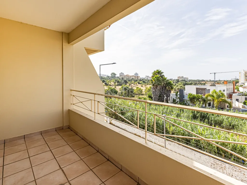 Apartamento T3 com 180 m² a 5 minutos da Praia do Vau – Portimão - Image 5