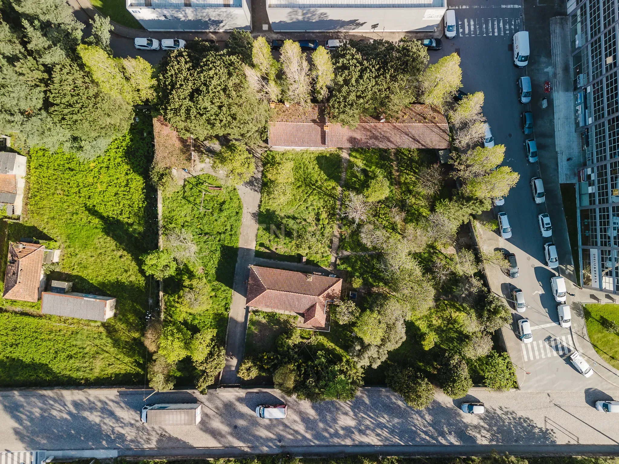 Propriedade Única com 2.400 m² na Maia — Grande Potencial de Rentabilidade - Image 18
