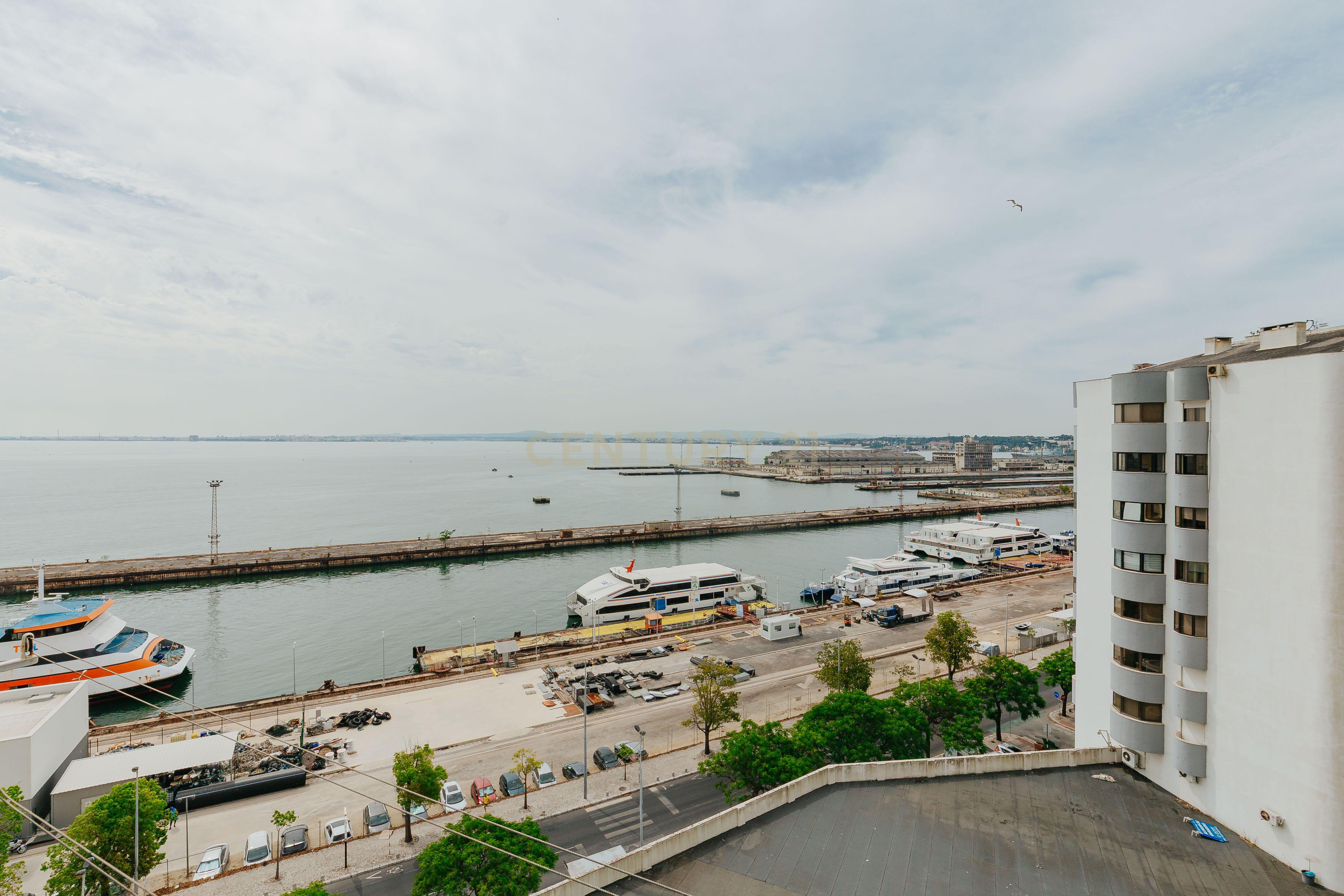 Apartamento T3 à venda em Almada, Cova da Piedade, Pragal e Cacilhas, Almada — foto 26