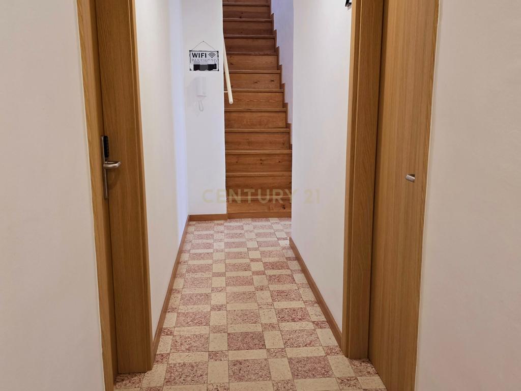 Moradia T6 Duplex no Centro Histórico de Évora – Ideal para Alojamento Local ou Arrendamento Estudantil - Image 3