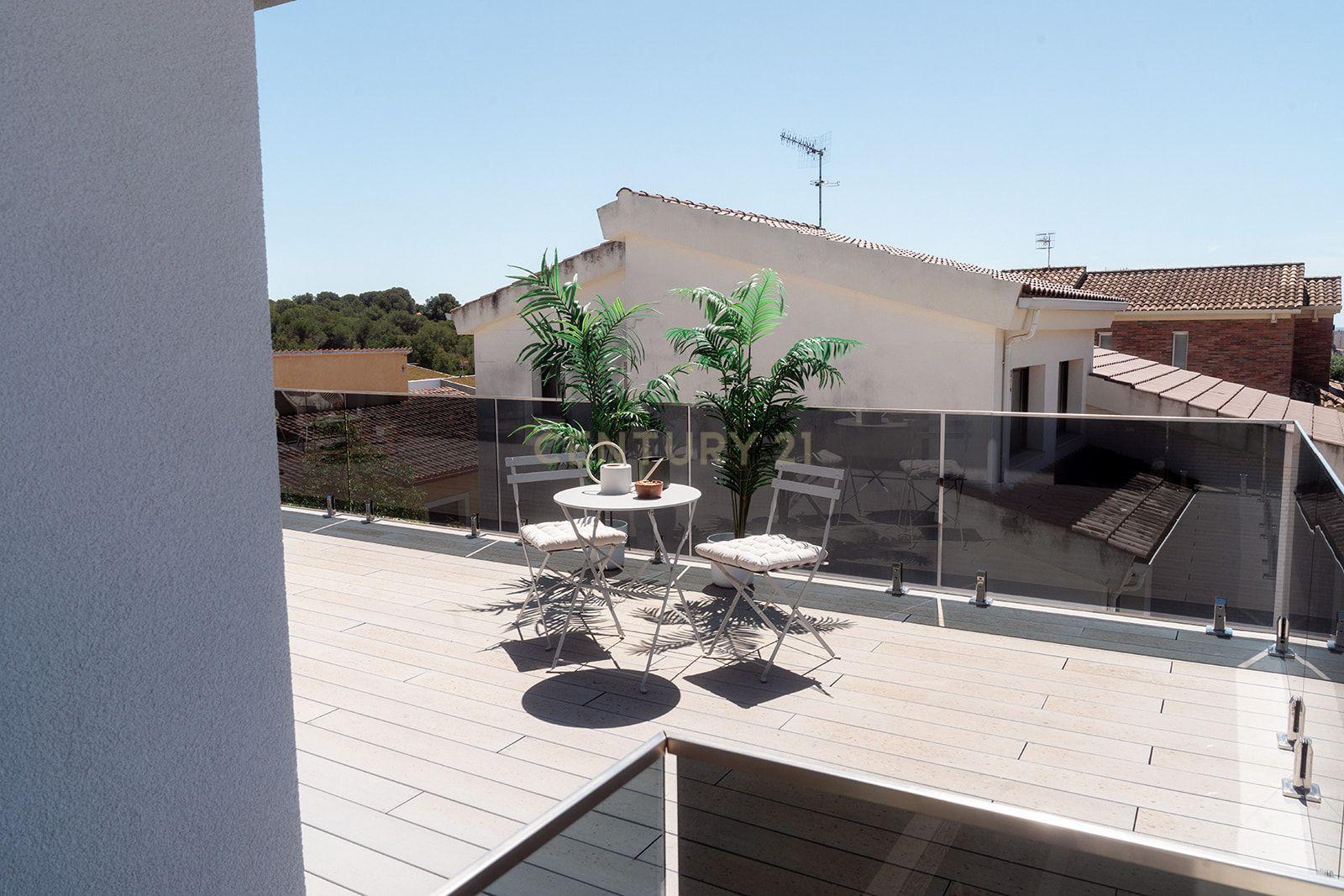 🏡 Casa nova em Cunit – Design, eficiência e conforto junto ao mar Estreie o seu lar ideal na rua Havana em Cunit! - Image 39