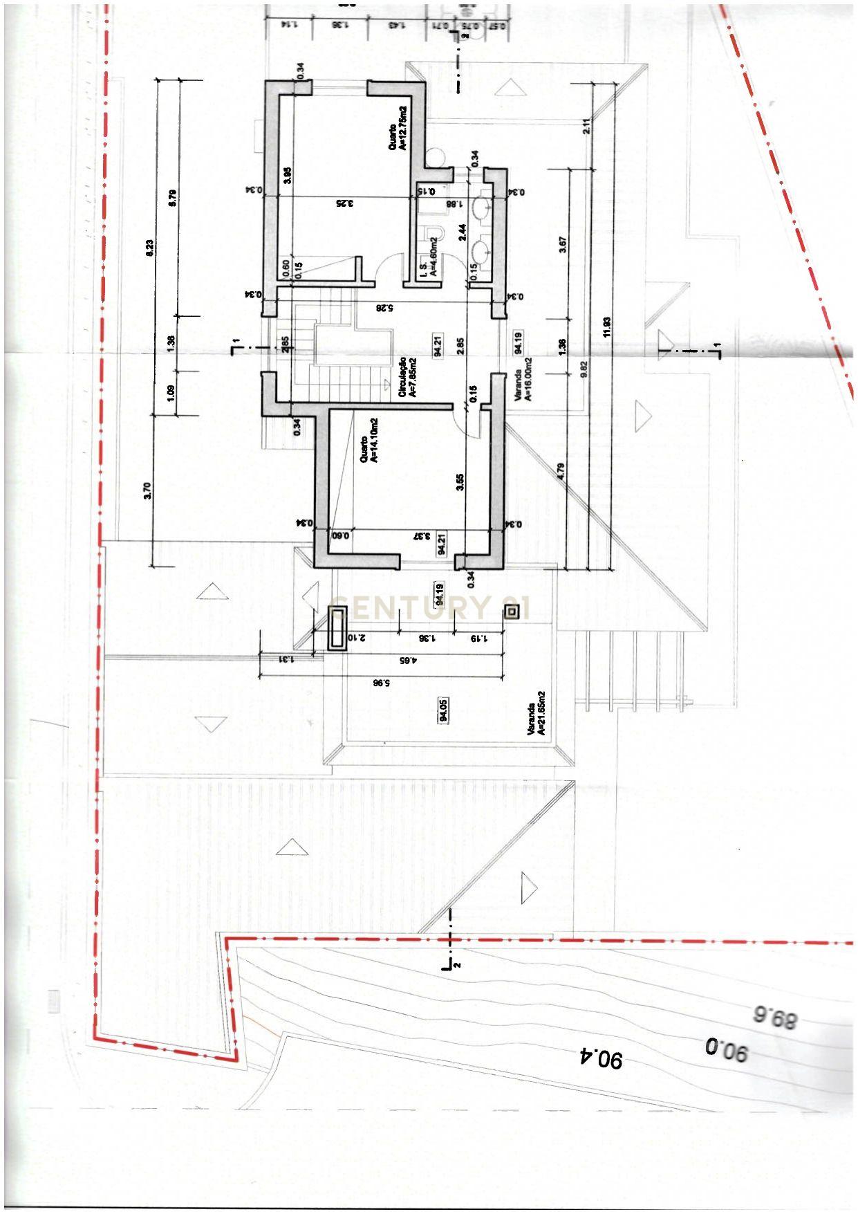  Moradia T4 em Loures com Jardim e Terraço - Image 49