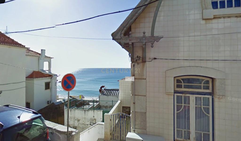 Imóvel comercial reconvertível em T2 para Habitação em 2a Linha de Praia - Image 15