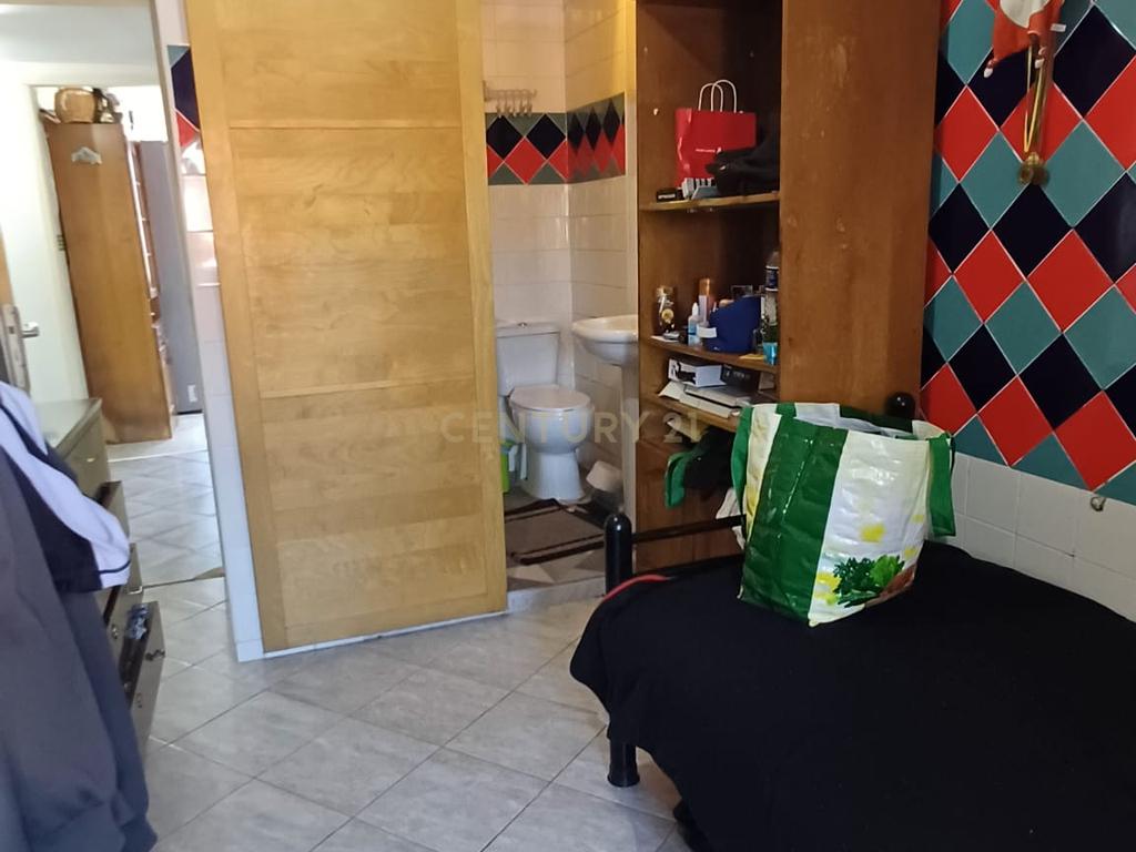 Apartamento T2 com Suite e Varanda – Queluz (Av. Miguel Bombarda), próximo de estação de comboio!!  - Image 15