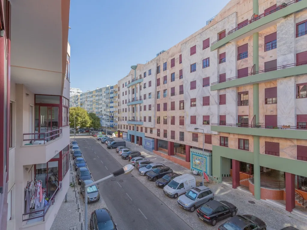 Apartamento T2, sito na localidade de Cova da Piedade, concelho de Almada. - Image 22