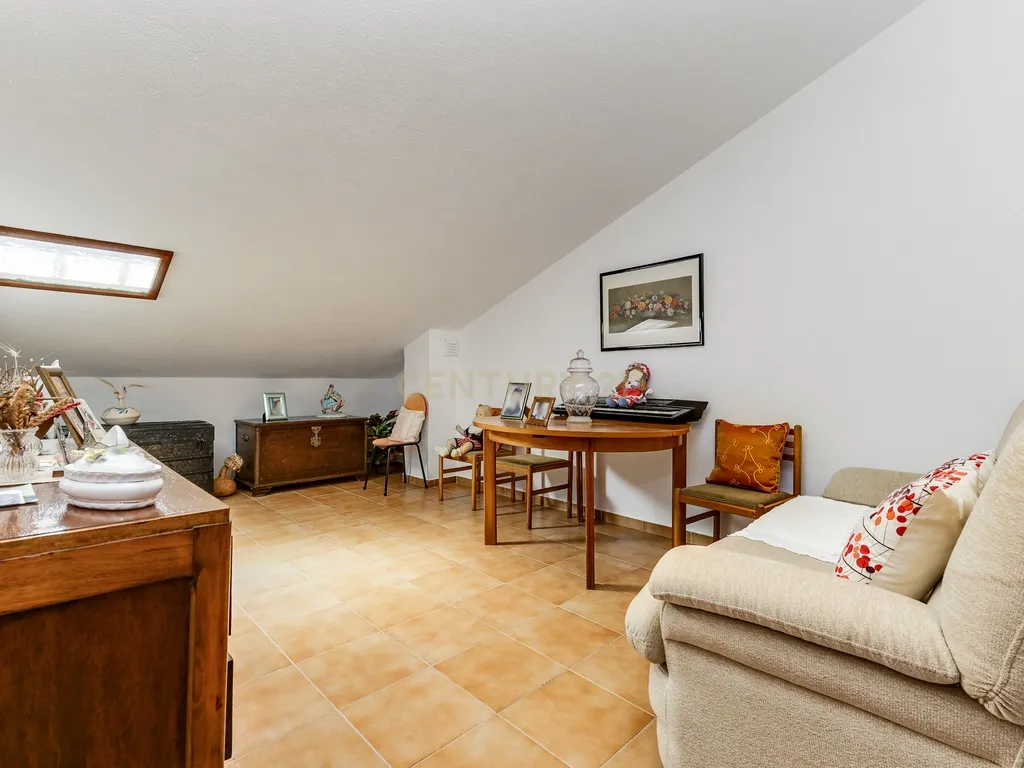 Moradia T8 de 288 m² no Centro de Montargil – Junto à Barragem - Image 26