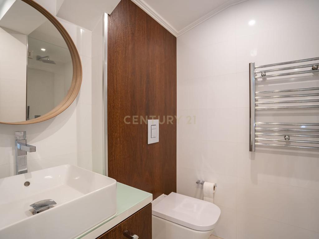 Moradia com piscina para arrendamento no Montijo — Zona do Saldanha - Image 28