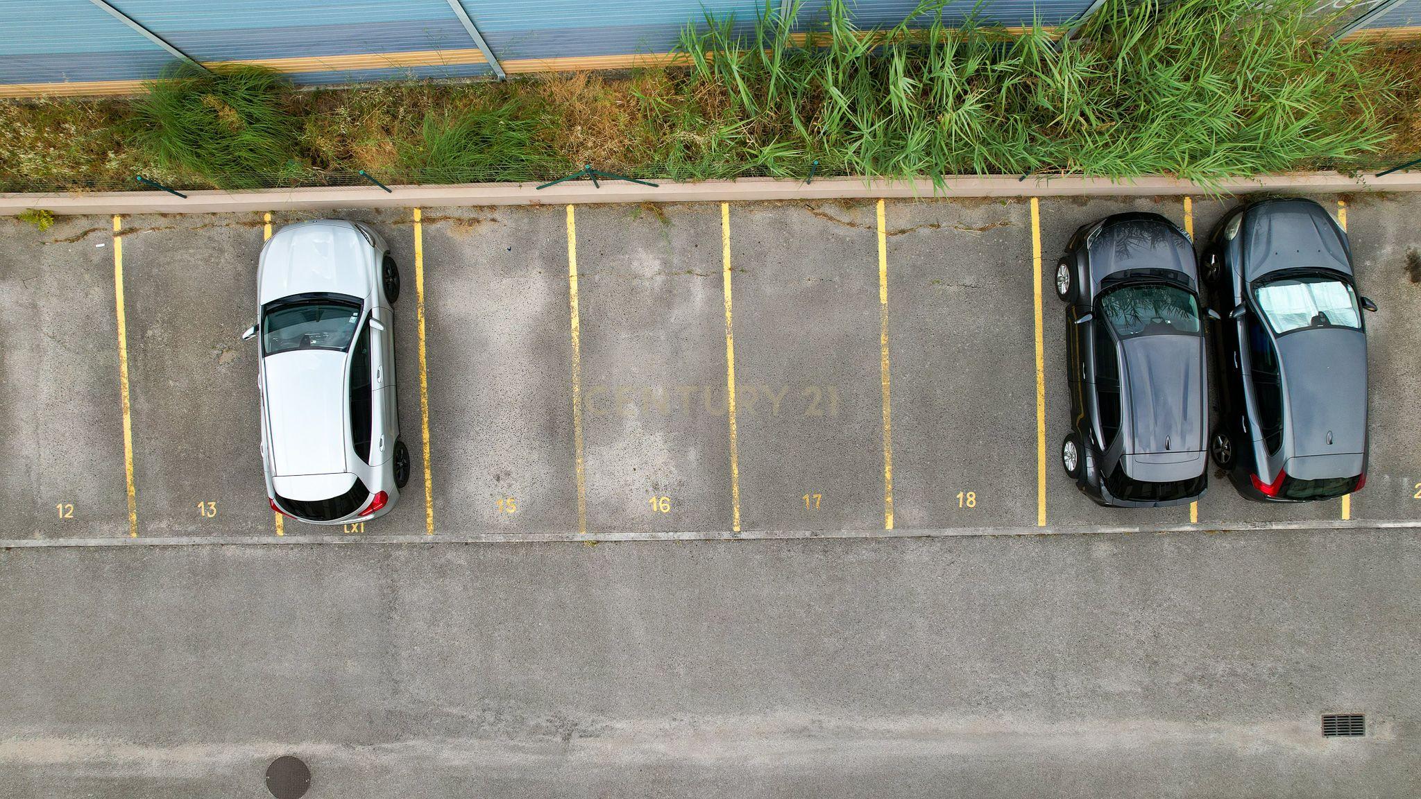 Fotografia 4 de Lugar de estacionamento à venda – Alto da Faia II, Telheiras