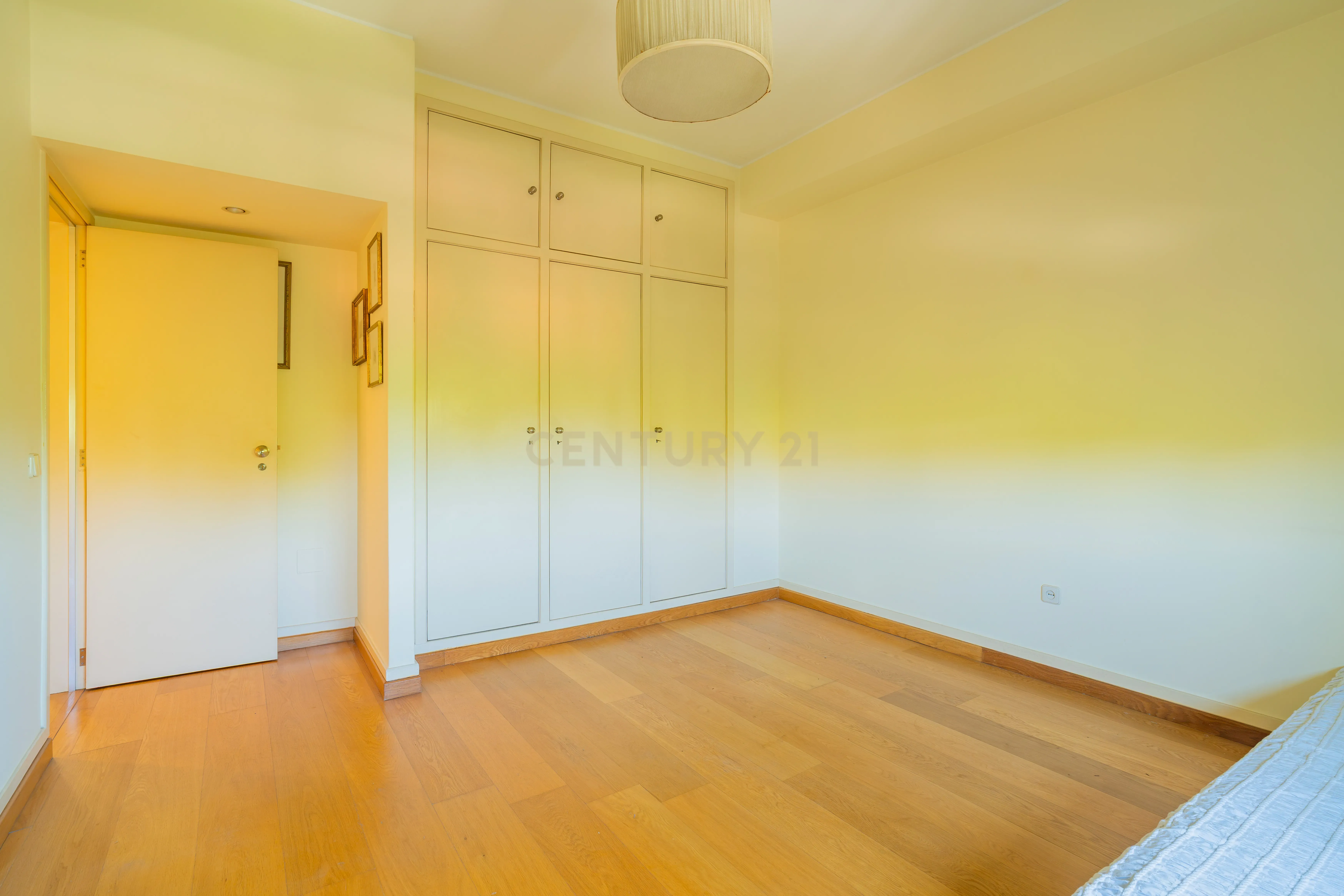 Fotografia 5 de Apartamento T5  duplex no centro de Alcobaça