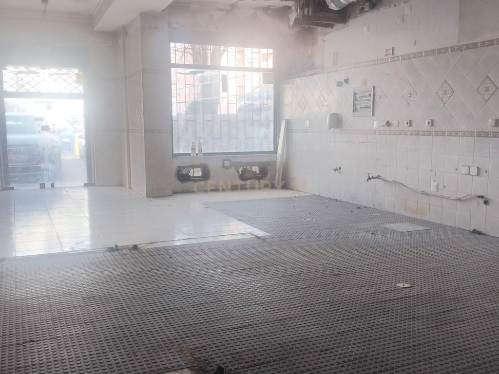 Loja com 98.69 m² | Espaço comercial | Monte Abraão, Queluz - Image 25