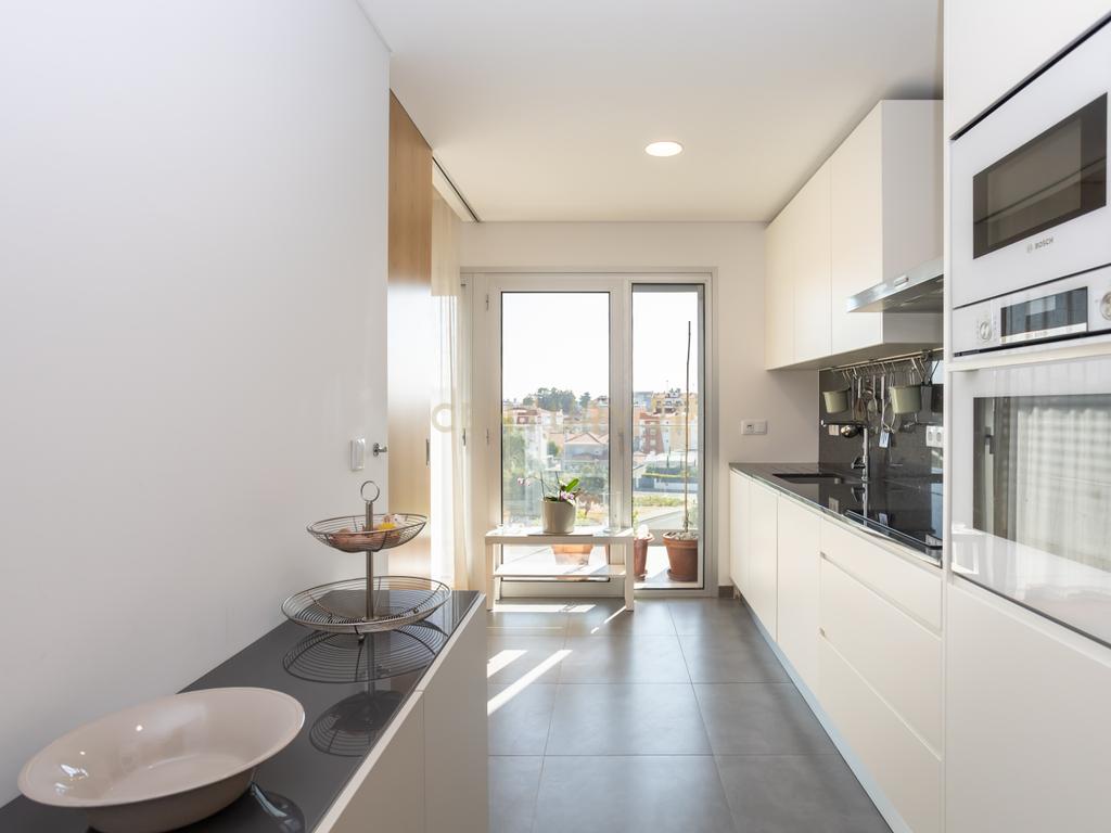 Apartamento T3 Condomínio de Luxo - Qta. Trindade, Seixal - Image 8