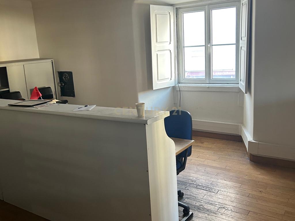 Escritório para Arrendamento na Baixa de Lisboa – Pronto a utilizar - Image 2