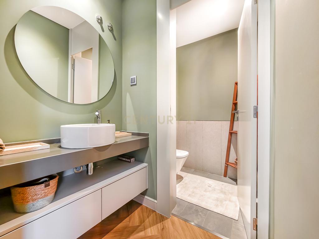 Moradia T4 em Condomínio Privado | Piscina | 6WC | Jardim | Terraço | Box | Quinta do Brilhante | Albarraque A 5 Minutos Do colégio Tasis internacional - Image 18