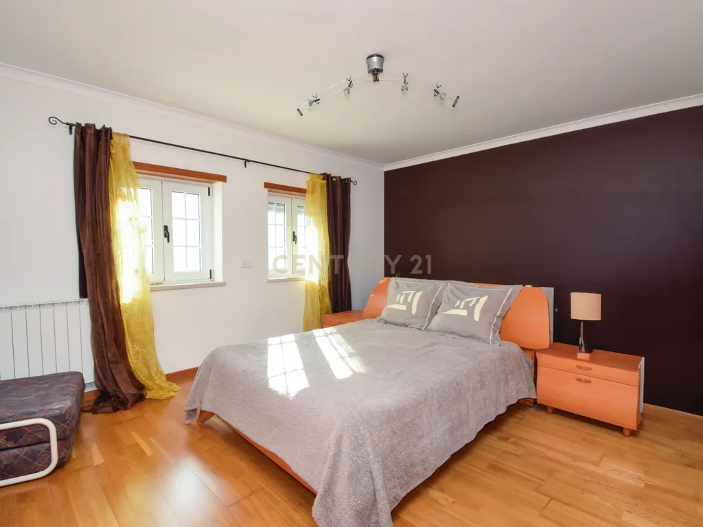 Moradia Geminada T3 com Suíte de 21,5 m² em São Domingos de Rana — Cascais - Image 22