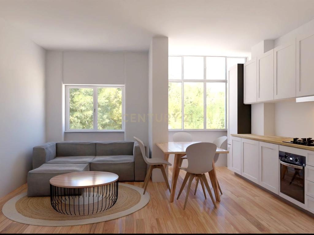 T2, totalmente remodelado, localizado em Queluz - Image 4