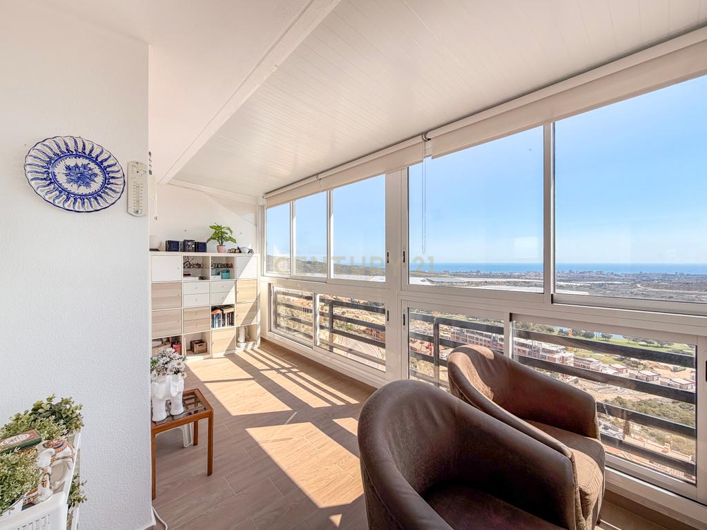 Penthouse com vista mar, quase 40 m² de terraços e tudo num só piso - Image 26