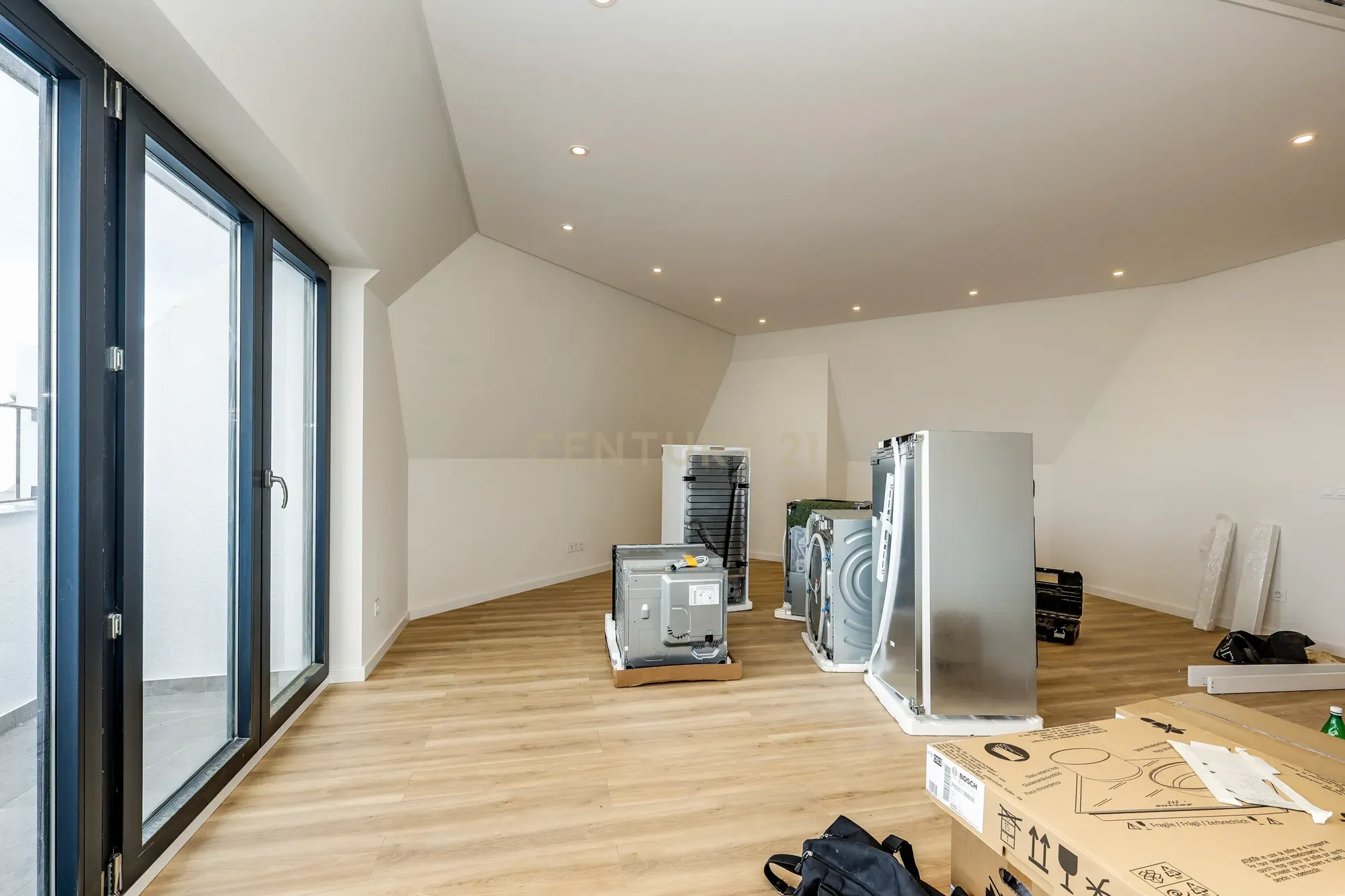 Apartamento T3 à venda em Santa Iria de Azoia, São João da Talha e Bobadela, Loures — foto 22