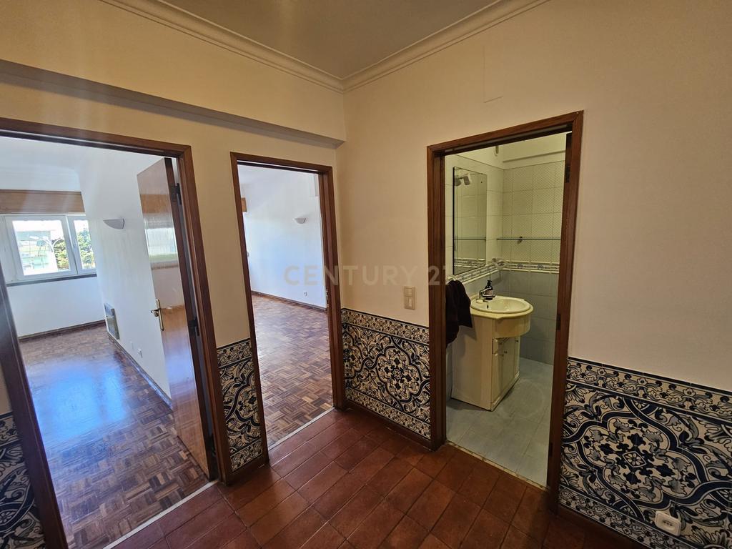 APARTAMENTO PAÇO DE ARCOS - Image 6