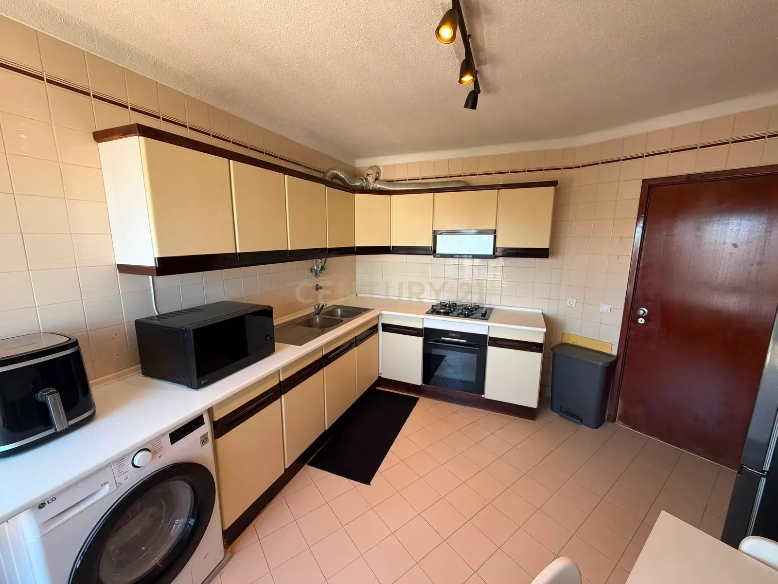 Fotografia 9 de Apartamento T2 com vistas deslumbrantes sobre o rio no centro de Portimão