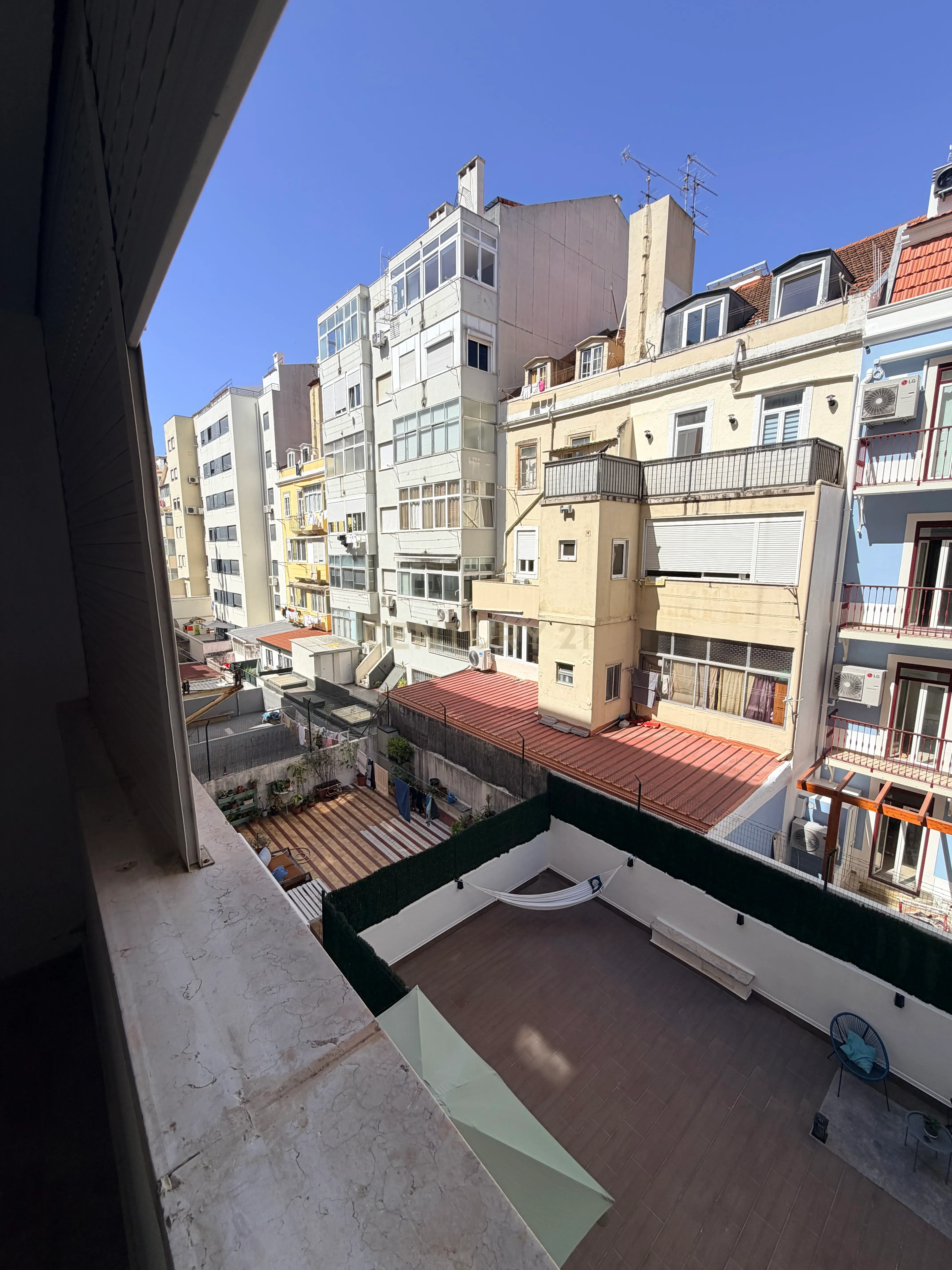 Fotografia 11 de Apartamento  T2 renovado em Lisboa com varanda
