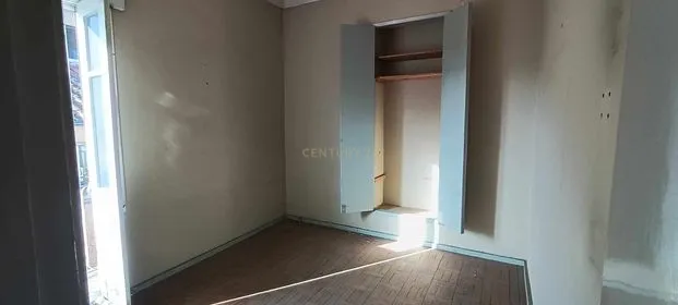 Edifício T4 em Chaves com Luz Natural e Varanda - Image 37