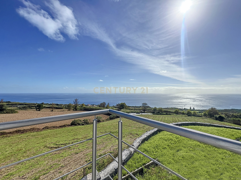 Moradia Nova com Vista Inigualável para o Ilhéu de Vila Franca do Campo e o Mar! - Image 15