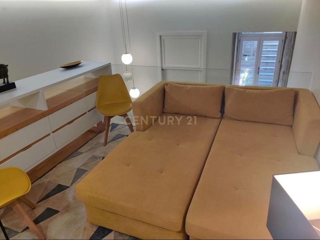 Apartamento T2+1 para Venda na Rua do Bonfim, Porto - Image 13