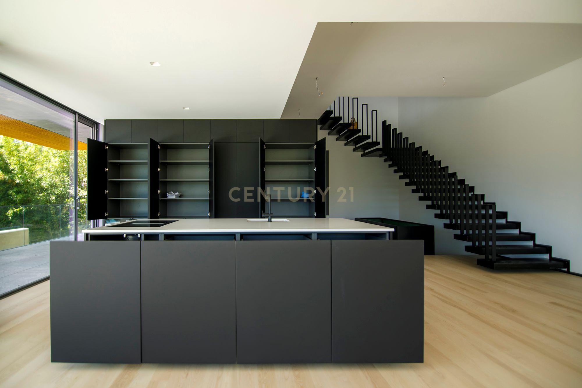 Magnifica Moradia T4 em Cascais - Image 12