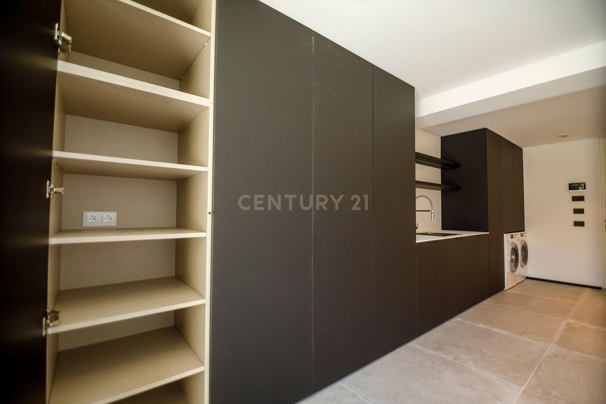 Magnifica Moradia T4 em Cascais - Image 51