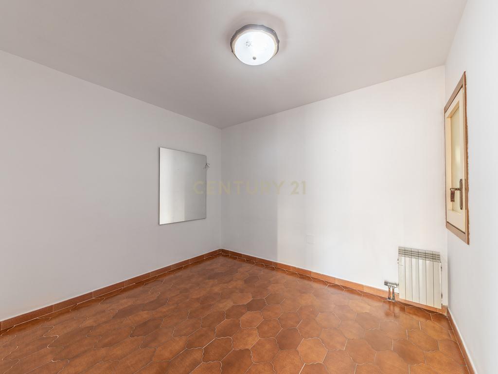 undefined - Image 18