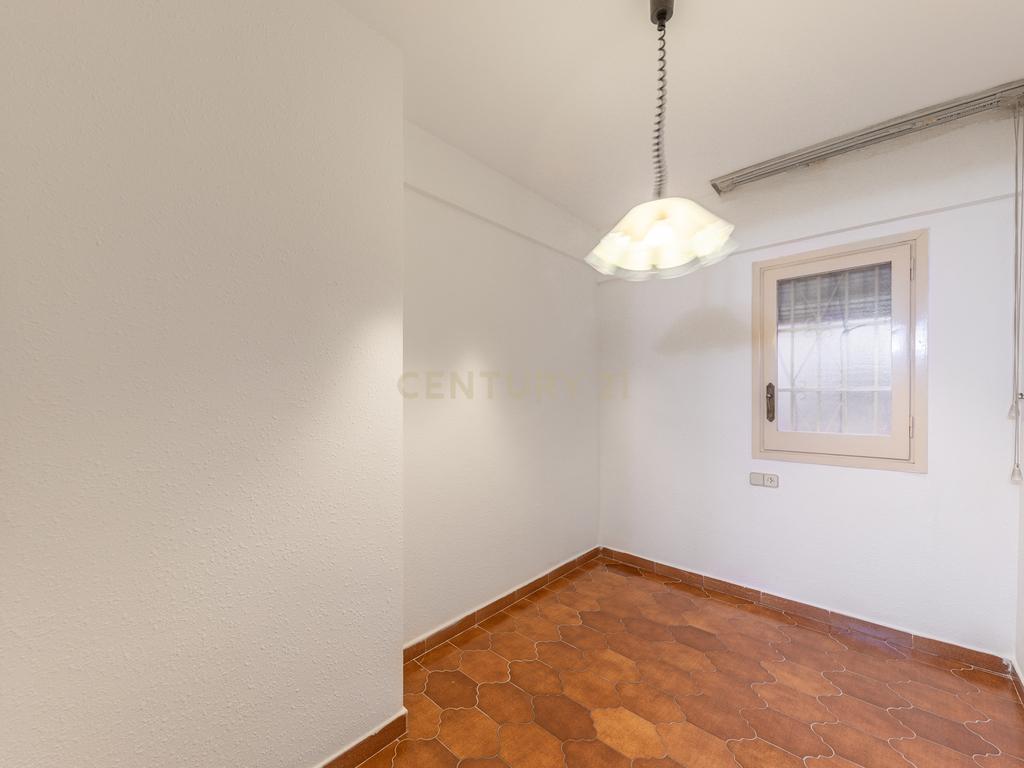 undefined - Image 19