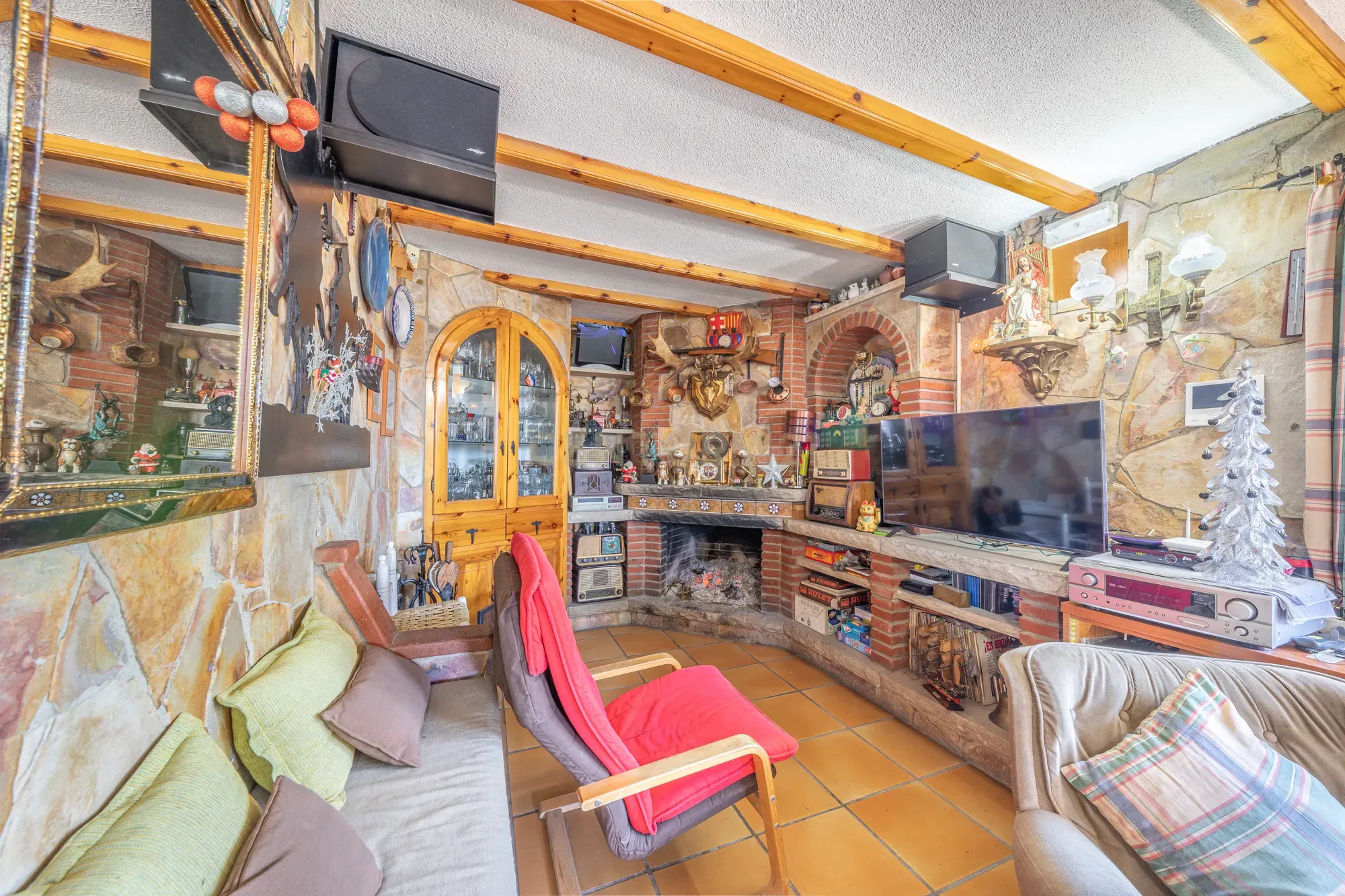 undefined - Image 33