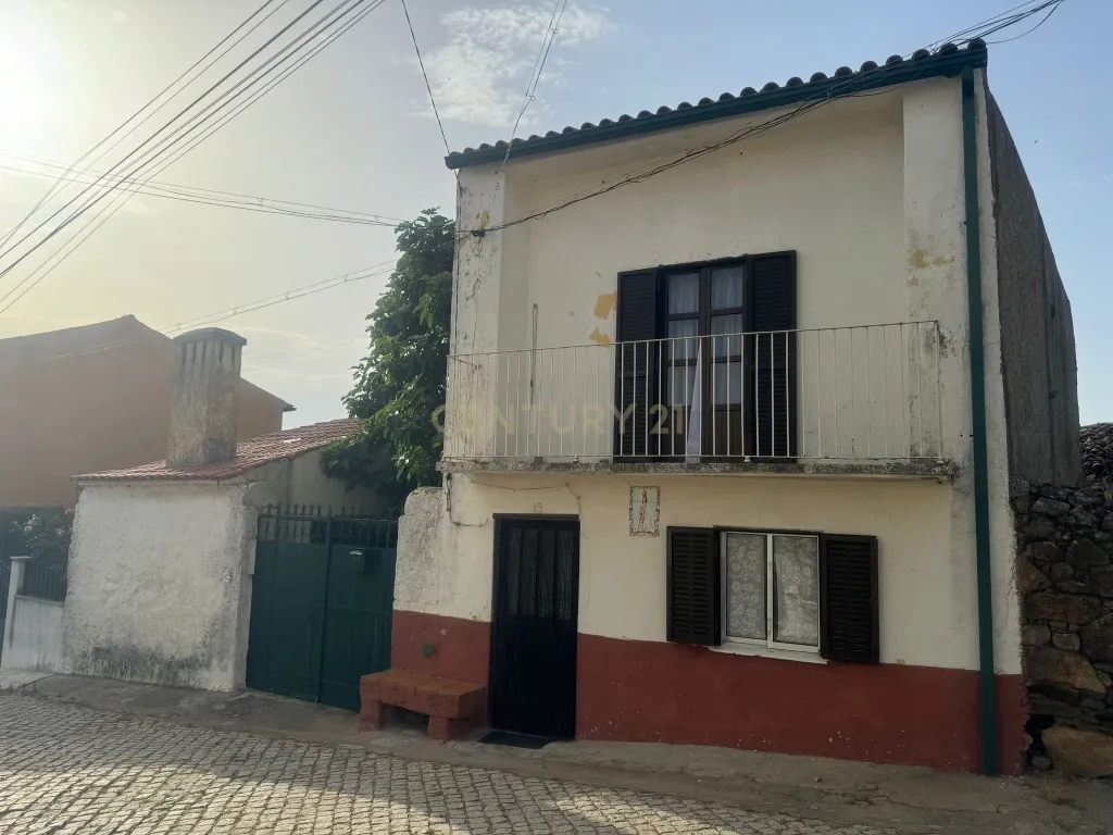 Moradia T3 com Logradouro , Zebreira - Image 17