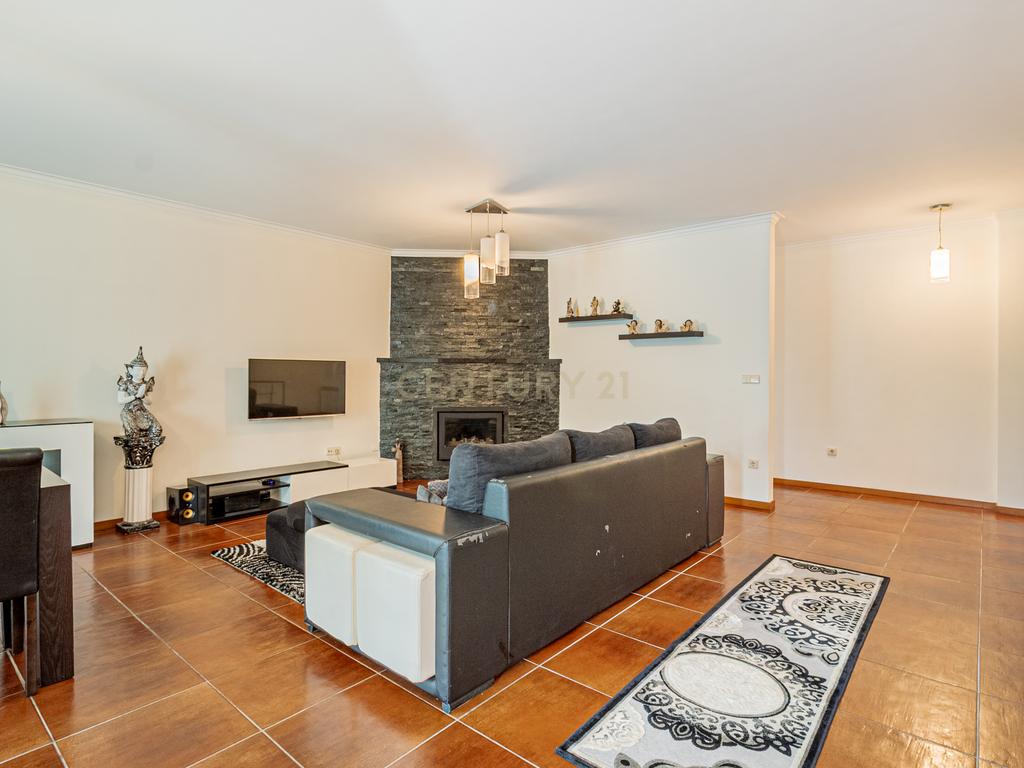 Moradia em Banda, Torre, Amares Braga - Image 7