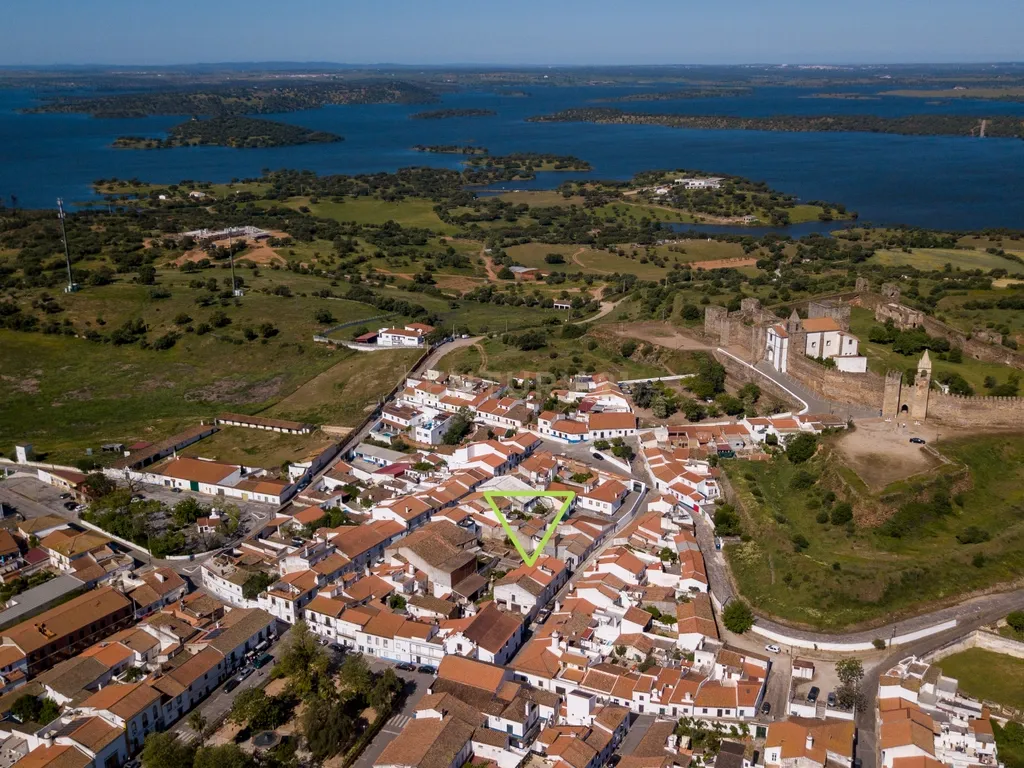 Oportunidade Única de Investimento em Mourão – Alentejo, Portugal - Image 30