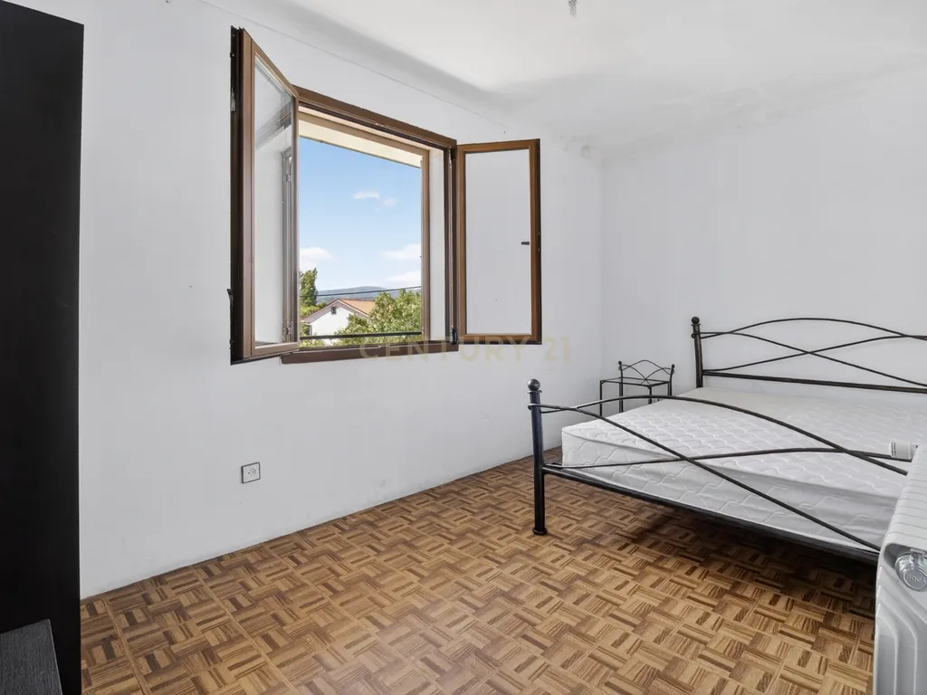 Moradia multi-familiar isolada em Bragança - Image 31