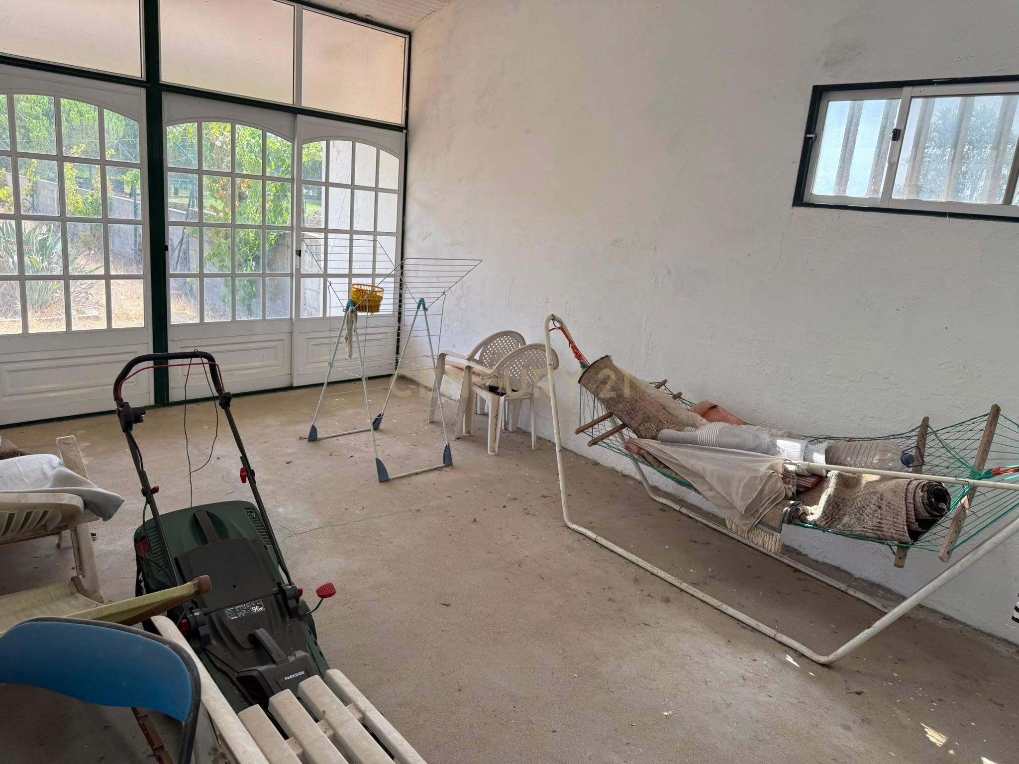 Fotografia 6 de Moradia com 5 QUARTOS. 283 M² DE CASA. 13.338 M² DE TERRENO