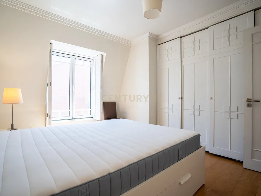 Apartamento T1 Moderno nas Avenidas Novas, Lisboa mobilado, com ar condicionado e garagem - Image 10