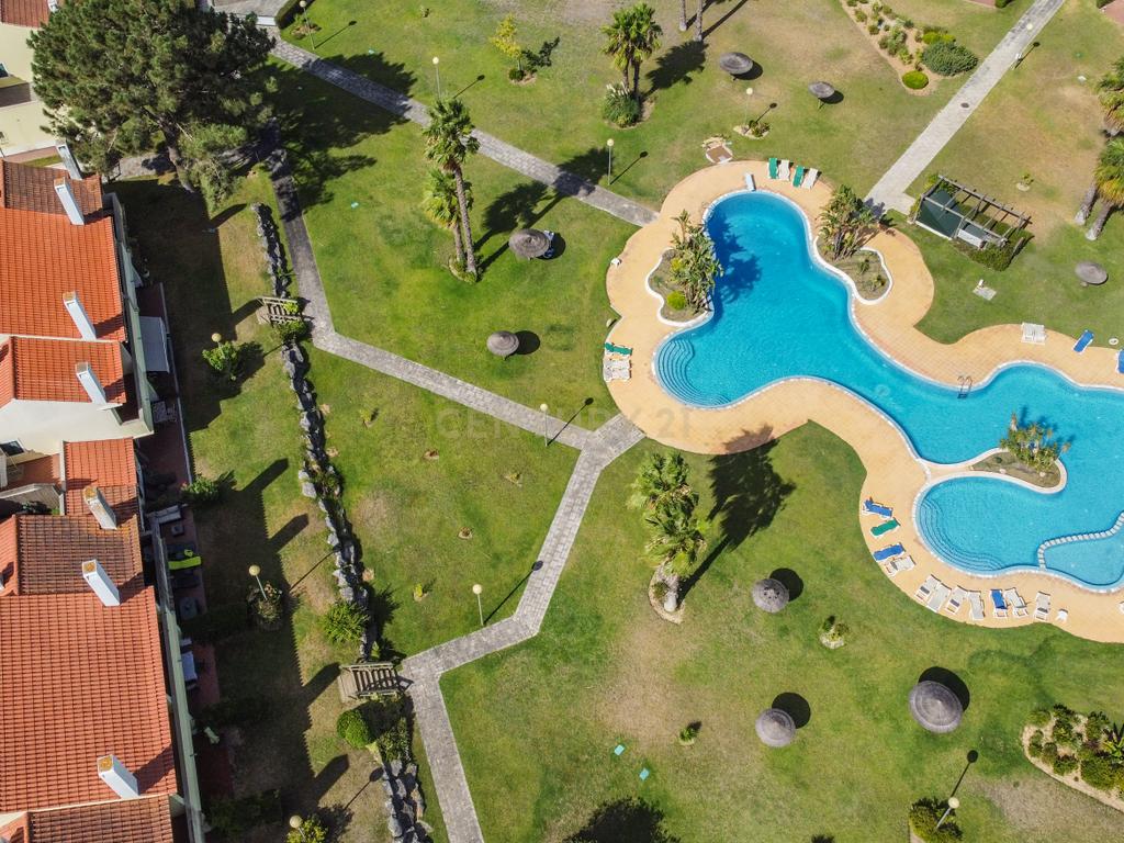 Moradia T3 no Condomínio Varandas do Golfe do Montado – Segurança, Conforto e Estilo de Vida Exclusivo - Image 80