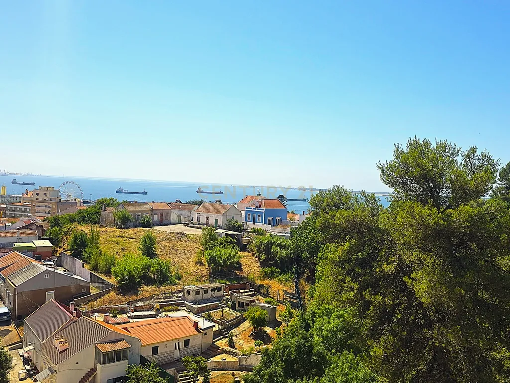 VIVER ENTRE O RIO, O MAR E A SERRA – UMA OPORTUNIDADE ÚNICA EM SETÚBAL! - Image 45