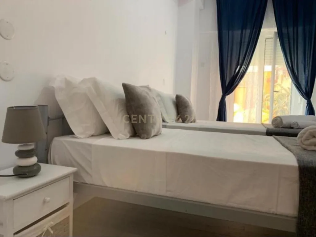 Apartamento T3 + 1 com Licença de Alojamento Local – Estrela / Campo de Ourique, Lisboa - Image 19