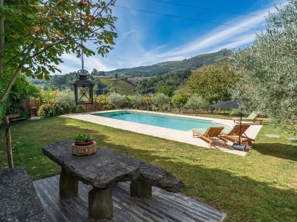Quinta T3 + 1 com Piscina em Sermanha, Sedielos - Peso da Régua - Vila Real - Image 11