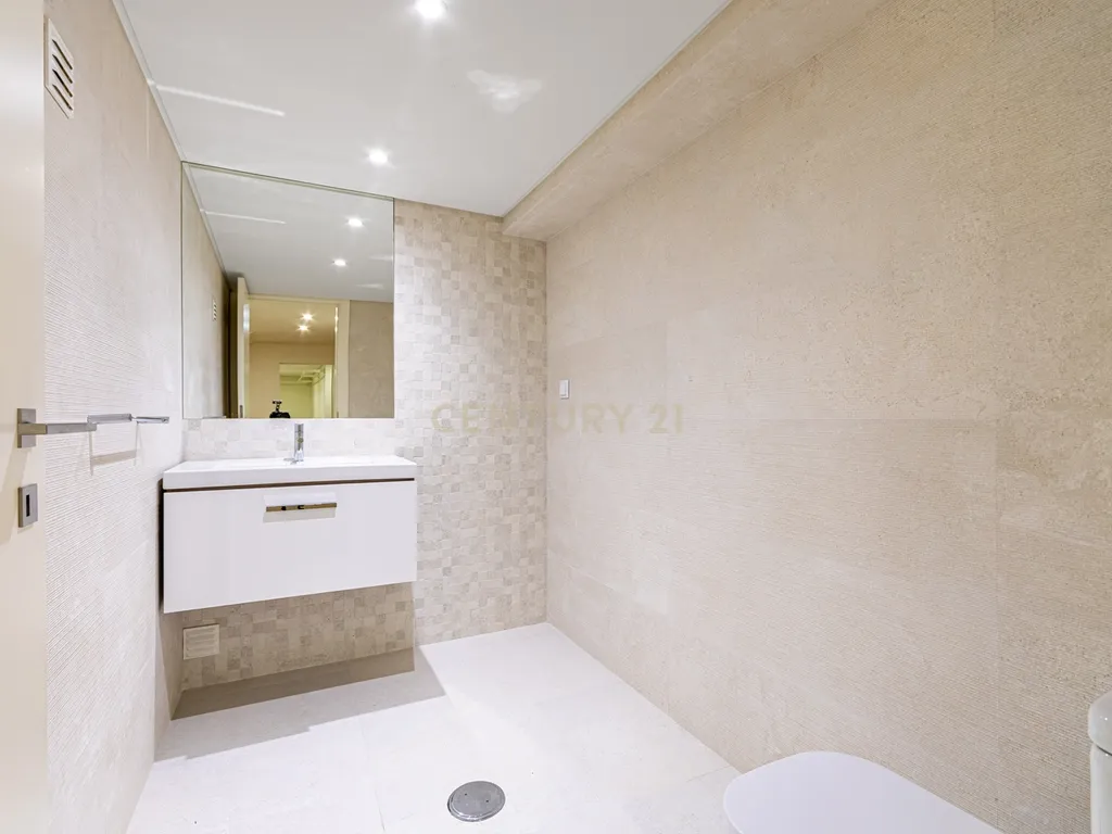Moradia T5 com piscina em Sesimbra - Image 65