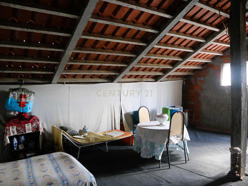 Moradia com Terreno para Venda – Carregueira (Chamusca) , Terreno: 2.120 m² | Moradia com potencial | Árvores de fruto | Água de poço - Image 15