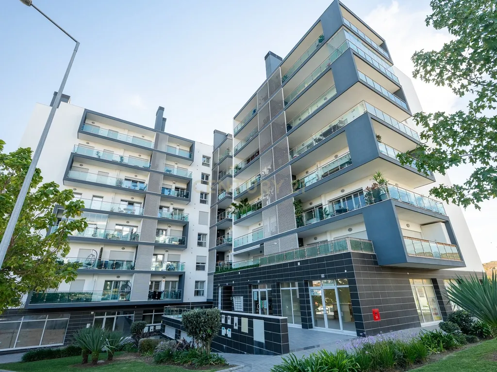 🚨🚨🚨T3 | Empreendimento Solvillas | 5.º andar | Box Fechada - Image 1